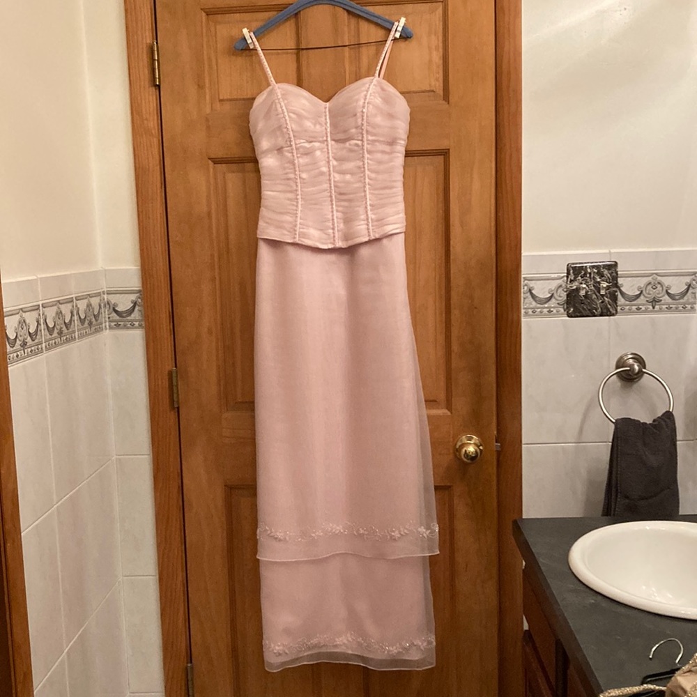 Pink Bella Formals by Venus Gown: Size 6